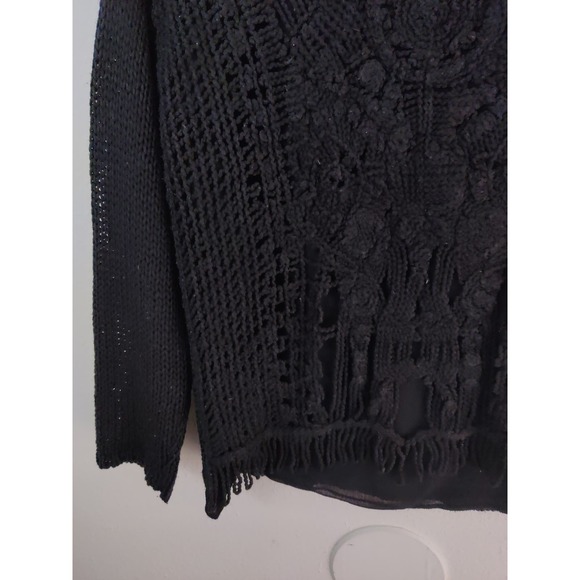 3/$20 Zara Black Sweater Crochet Fringe Top Sweatshirt Chunky Knit Top Size M - Picture 3 of 7